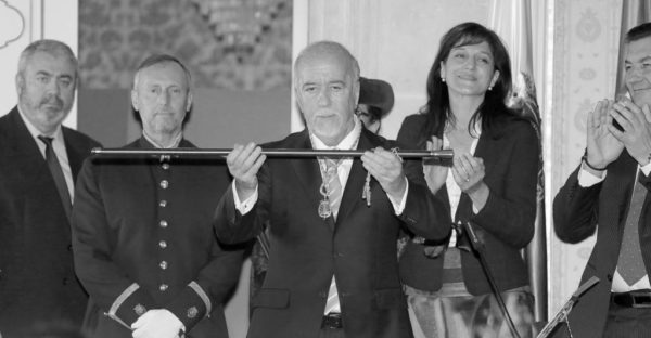 La semana: el alcalde alcoyano de la capital, los vacíos del cuadro de honor y los primeros pasos del tuneado arquitectónico