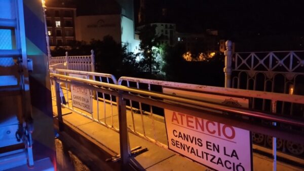 Las caídas de una barandilla del Viaducto y de un muro en Cantagallet confirman que Alcoy está corcat