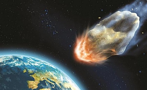 La Agencia Espacial Europea advierte que un asteroide de 40 metros podría chocar contra el Partidor el 4 de mayo si los entusiastas festeros no paran de decir ‘ara ja puc morir-me’